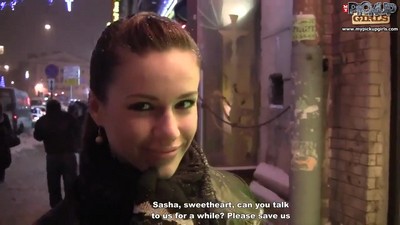 Сашуля разлучилась с парнем и тут же нашла двух новых партнеров.
